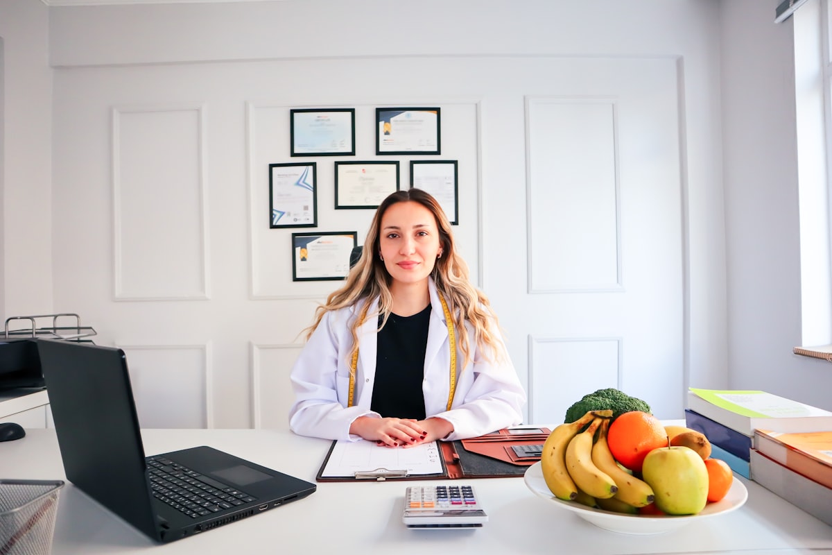 Nutrition expertise and online booking